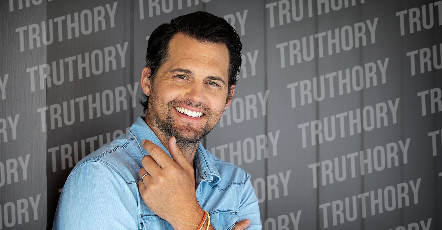Kristoffer Polaha