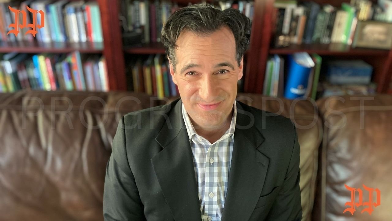Carl Azuz Age